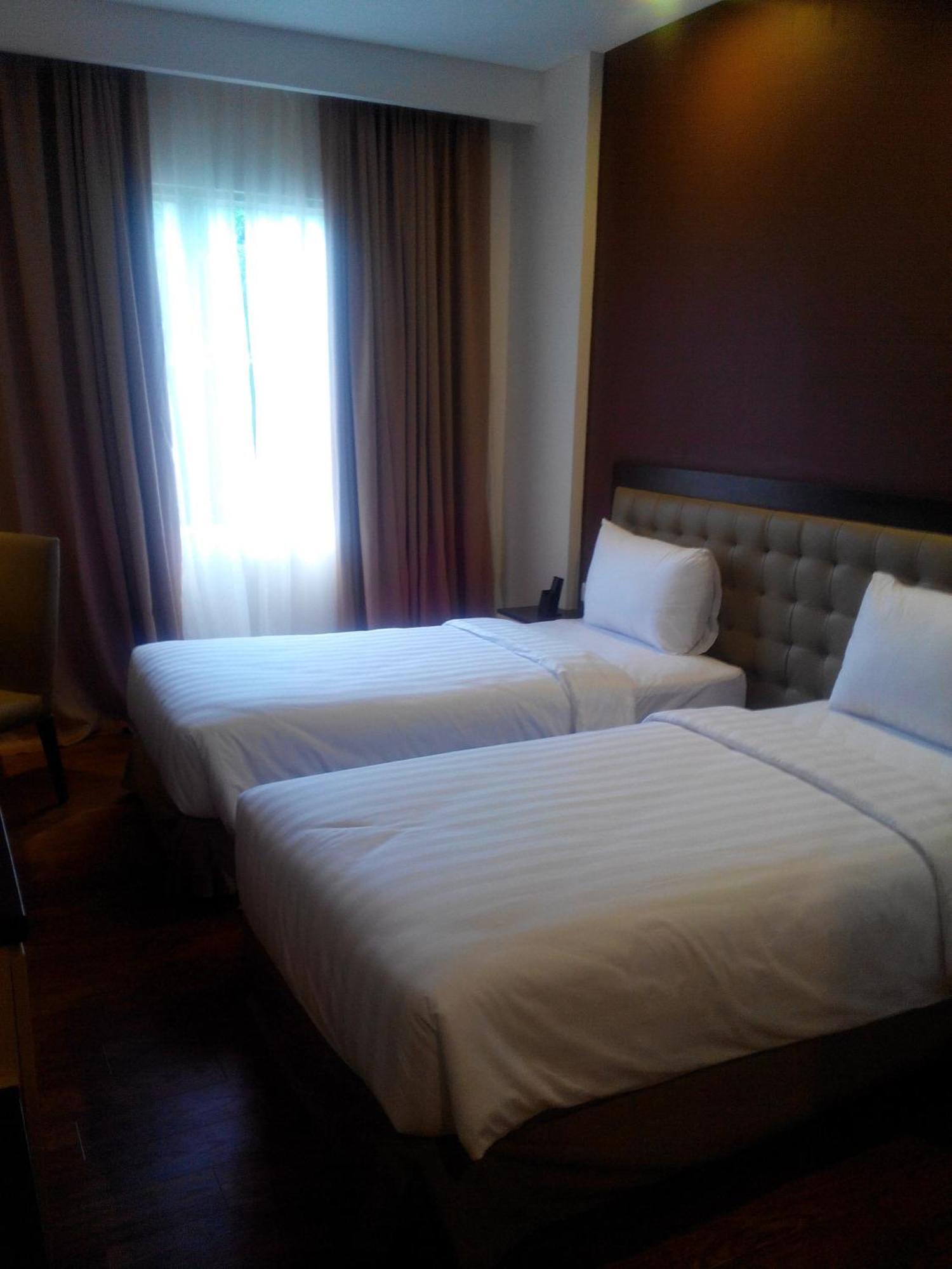 Laras Asri Resort & Spa Salatiga Szoba fotó