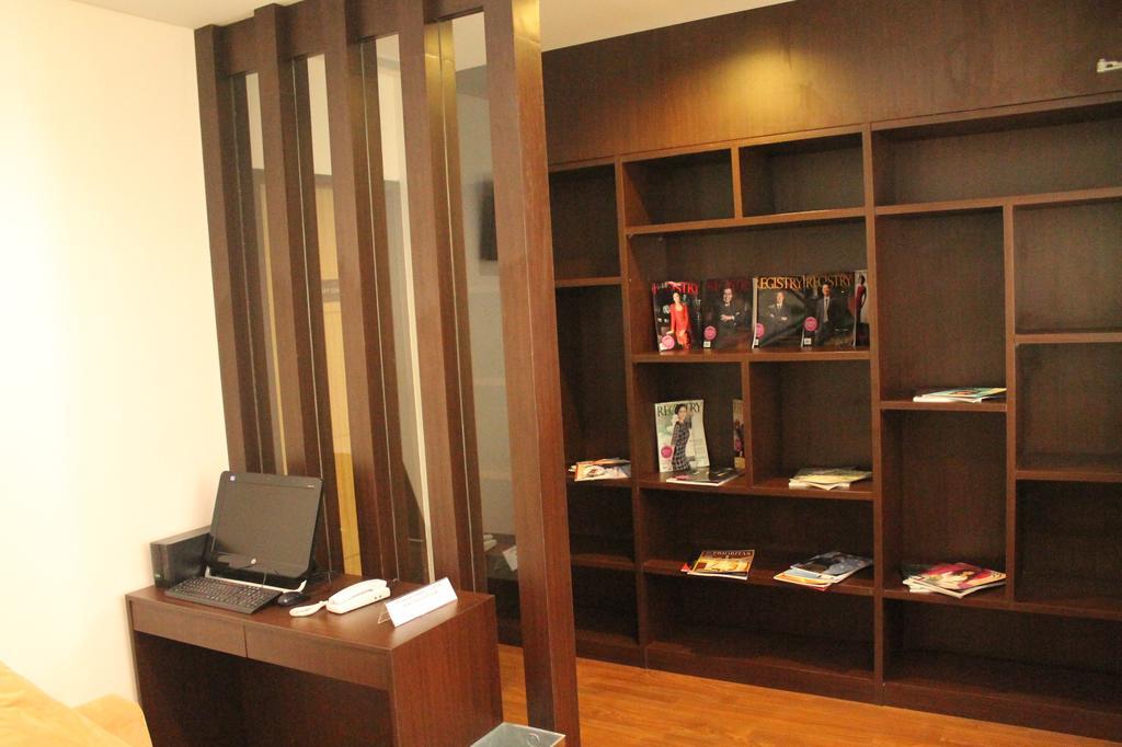 Laras Asri Resort & Spa Salatiga Kültér fotó