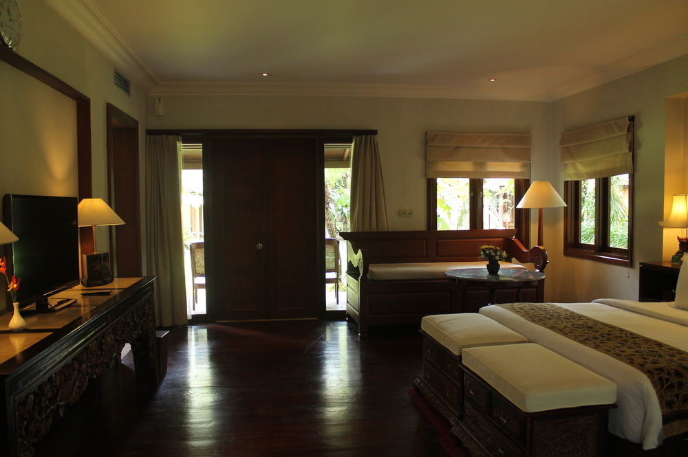 Laras Asri Resort & Spa Salatiga Kültér fotó