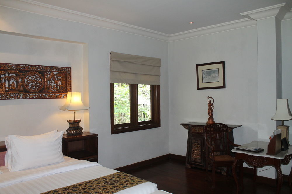 Laras Asri Resort & Spa Salatiga Kültér fotó